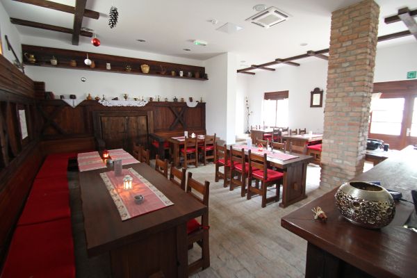 Hotel Lug (Bilje)